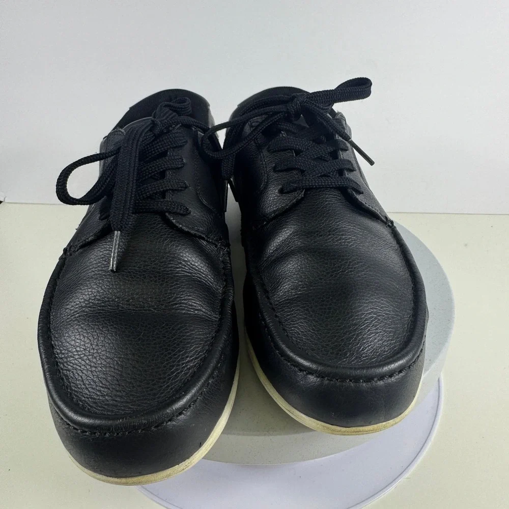 Lacoste Mens Black Leather Boat Shoes Low Top Sneakers‎ Gold Logo Moc Toe 10
